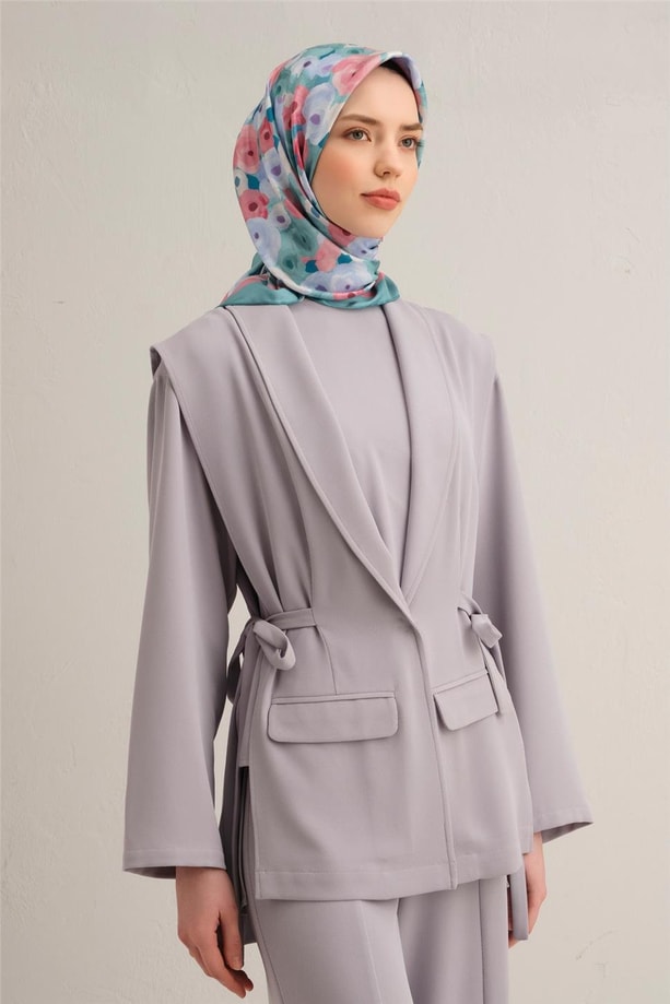 Armine Soyut Desenli Saf İpek Sura Eşarp 9300 50