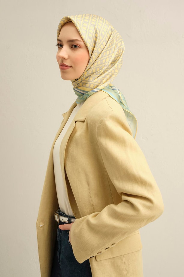 Armine Soyut Desenli Saf İpek Twill Eşarp 9301 87
