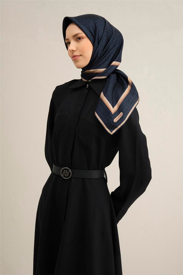 Armine Çiçek Desenli Saf İpek Sura Eşarp 9301 52