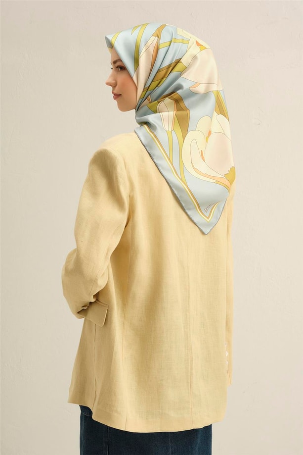 Armine Çiçek Desenli Saf İpek Twill Eşarp 9302 01
