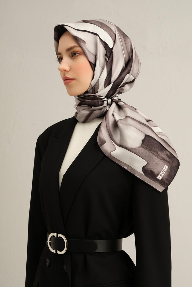 Armine Desenli Saf İpek Twill Eşarp 9306-03