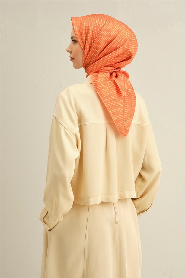 Armine Çiçek Desenli Saf İpek Twill Eşarp 9307 54