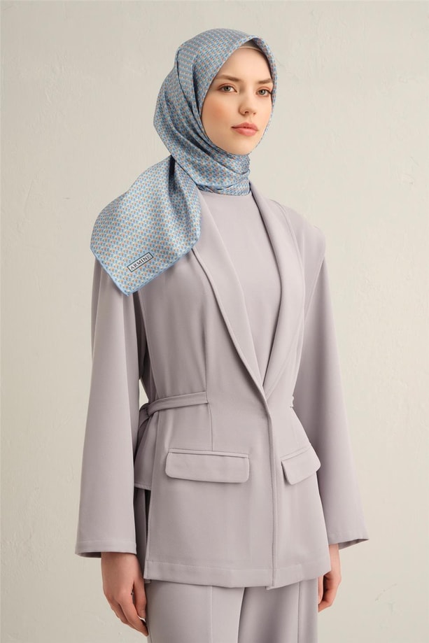 Armine Geometrik Desenli Saf İpek Sura Eşarp 9307 07