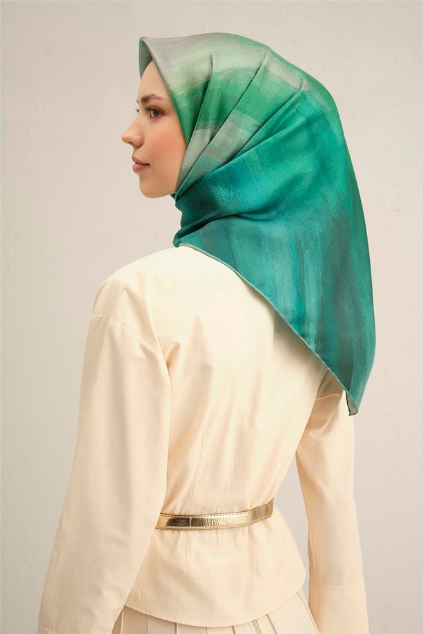 Armine Geometrik Desenli Saf İpek Twill Eşarp 9308 83