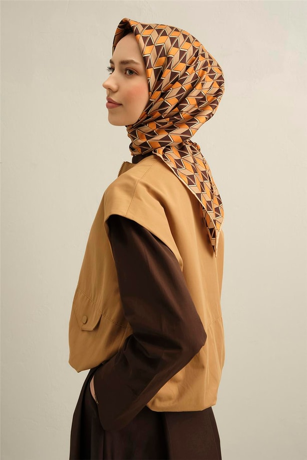 Armine Obje Desenli Saf İpek Twill Eşarp 9309 07