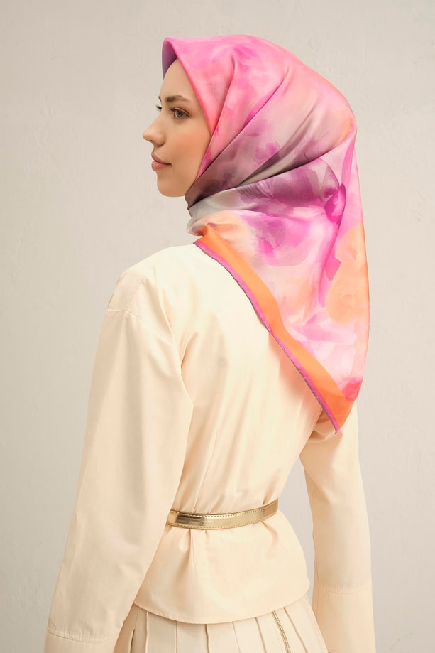 Armine Klasik Desenli Saf İpek Twill Eşarp 9310 84