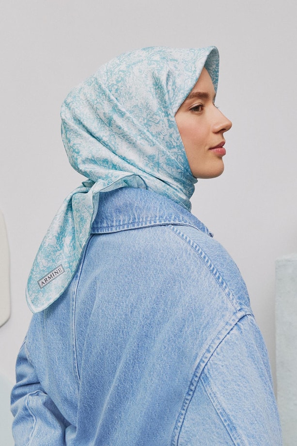 Armine Çiçek Desenli Saf İpek Twill Eşarp 9311 85
