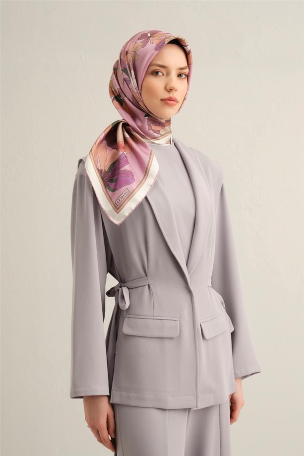 Armine Çiçek Desenli Saf İpek Twill Eşarp 9312 58