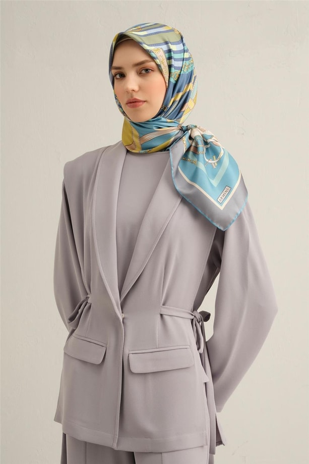 Armine Klasik Desenli Saf İpek Sura Eşarp 9315 84