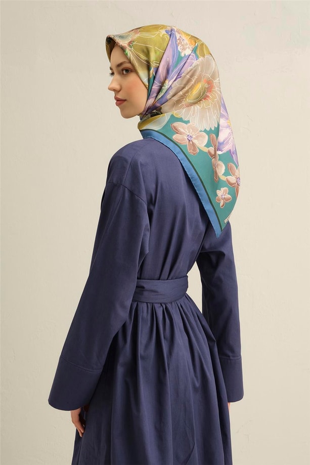 Armine Çiçek Desenli Saf İpek Sura Eşarp 9318 35