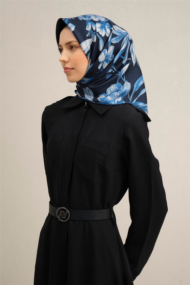 Armine Çiçek Desenli Saf İpek Twill Eşarp 9324 51