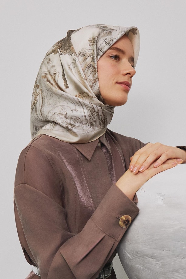 Armine Desenli Saf İpek Sura Eşarp 9326-31
