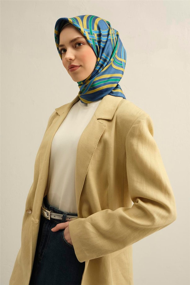 Armine Soyut Desenli Saf İpek Sura Eşarp 9333 80