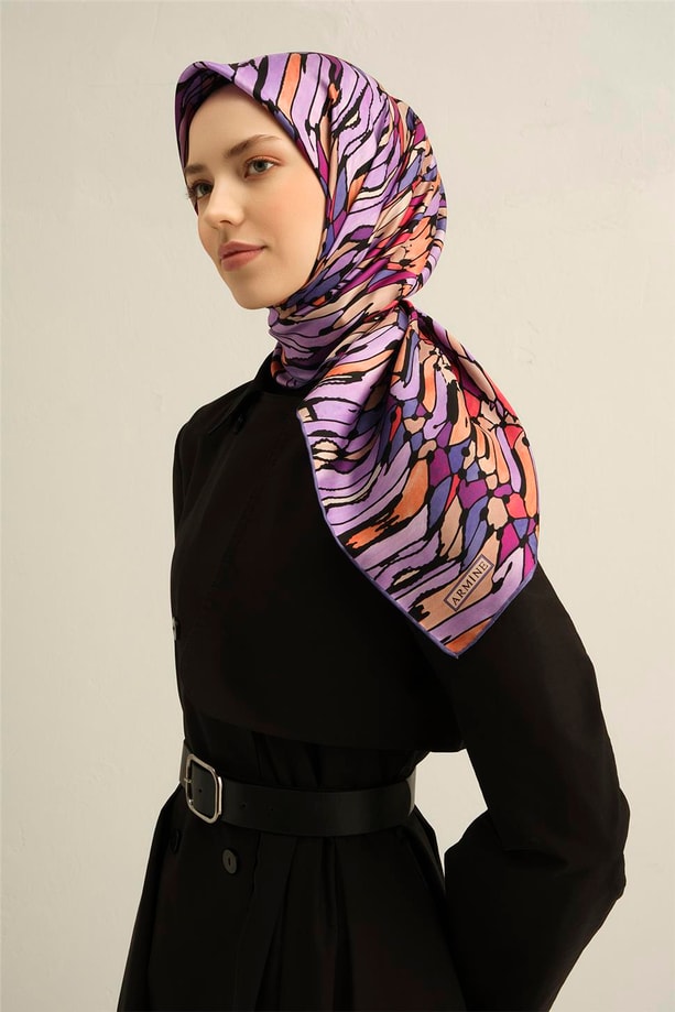 Armine Geometrik Desenli Saf İpek Sura Eşarp 9335 06