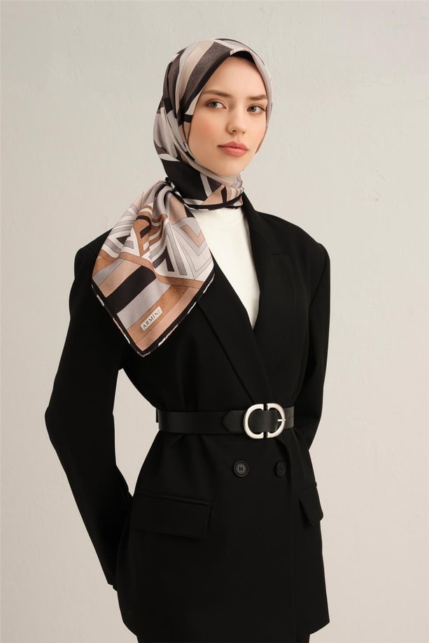 Armine Geometrik Desenli Saf İpek Twill Eşarp 9336 85