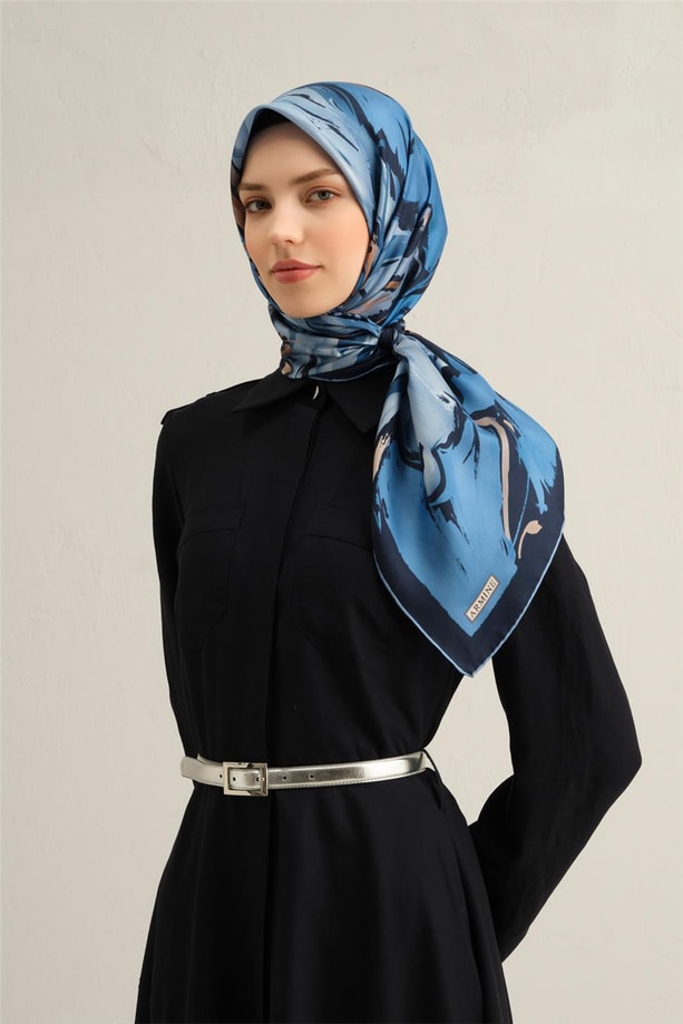 Armine Desenli Saf İpek Twill Eşarp 9337- 81