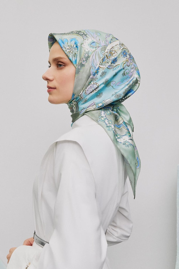 Armine Desenli Saf İpek Sura Eşarp 9338-56