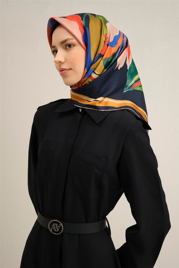 Armine Monogram Desenli Saf İpek Twill Eşarp 9340 55