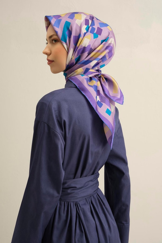 Armine Desenli Saf İpek Sura Eşarp 9341- 55