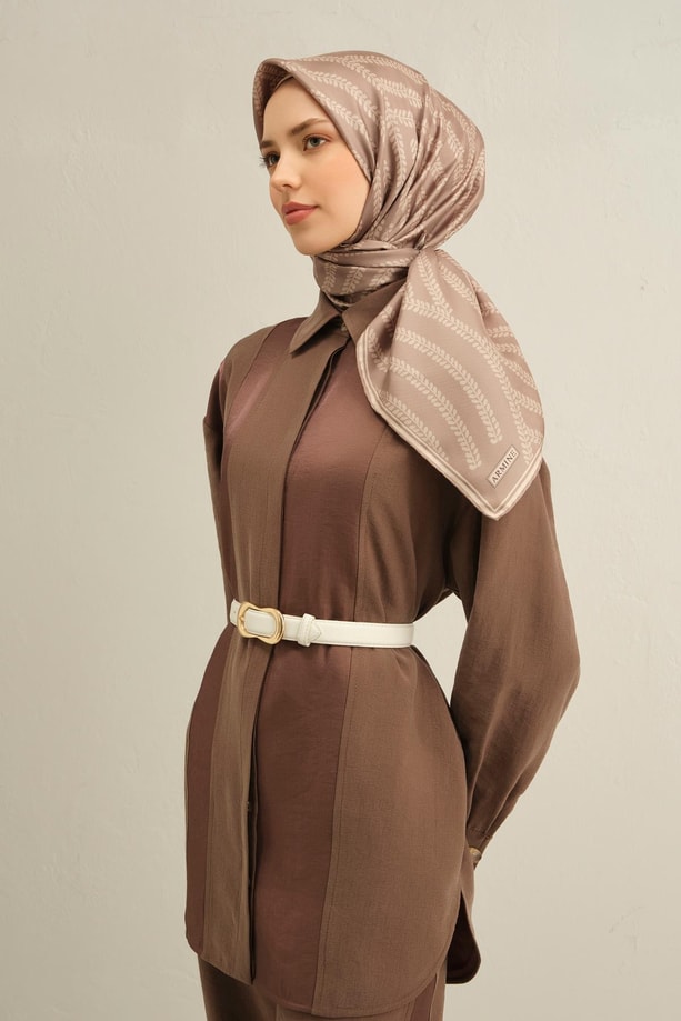 Armine Klasik Desenli Saf İpek Sura Eşarp 9351 02