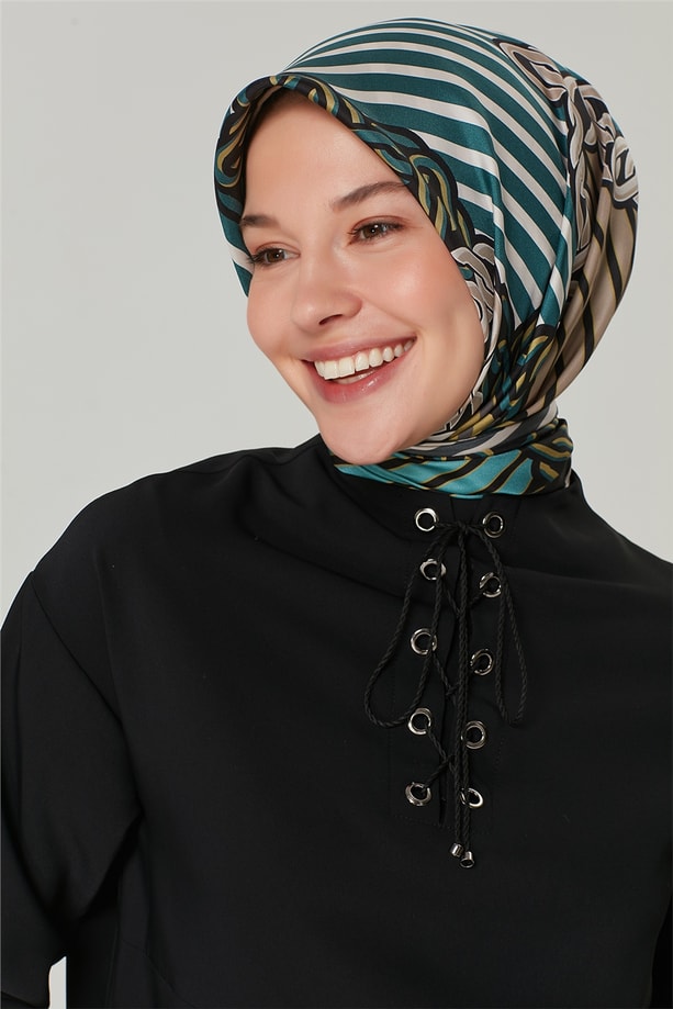 Armine Bluz 20KA3924 Siyah