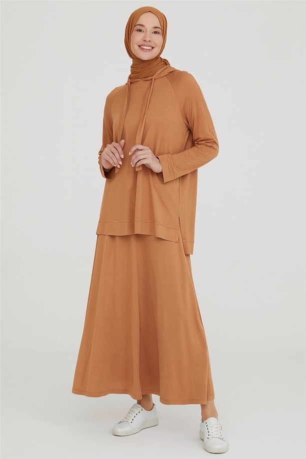Armine Kapşonlu Reglan Kollu Etekli Takım 21Y6286 Bisküvi