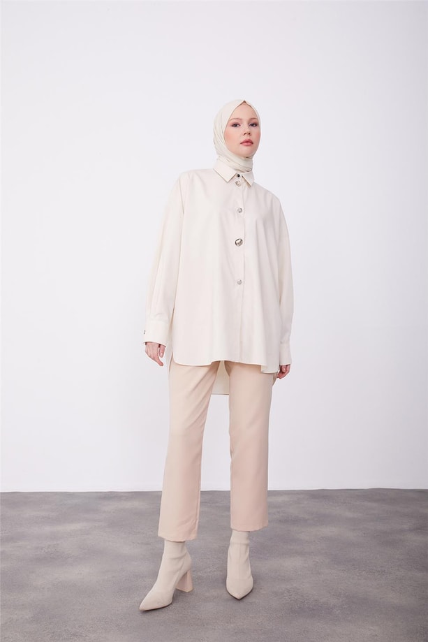 farklı düğme oversize gömlek 23K3401 Fildişi