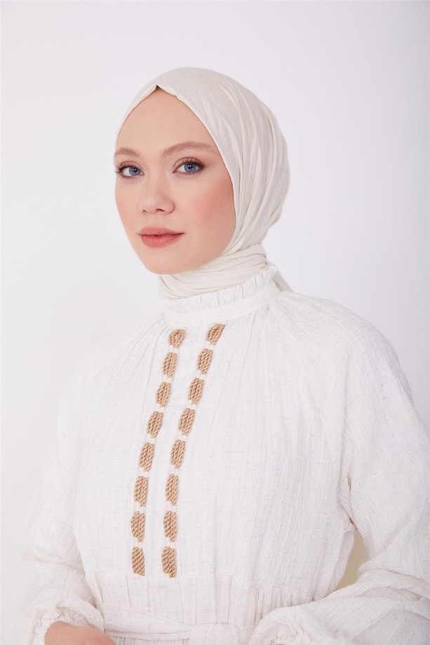 Armine Elbise 23YD2410 Beyaz