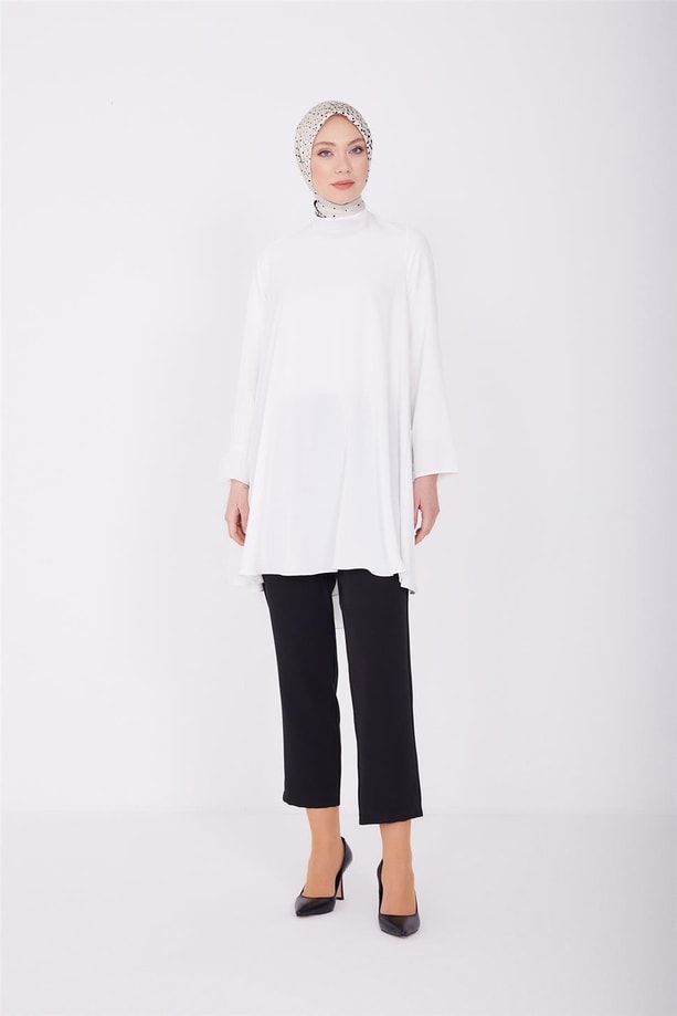 Armine Kolunda Bilezik Ve Şifon Detayı Olan Bluz 23Y3301 Ekru