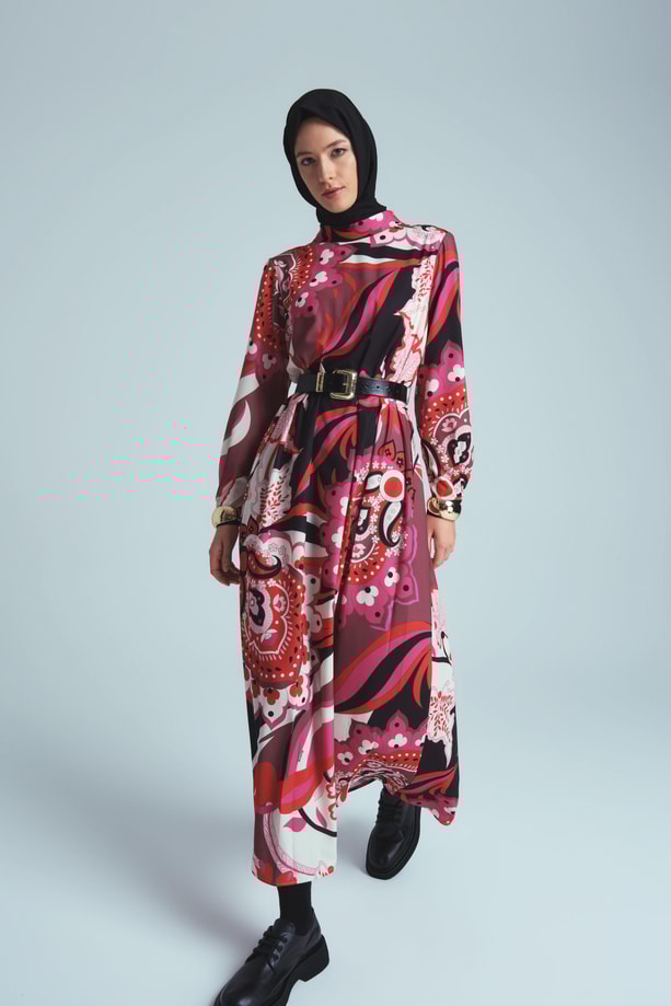 Armine Piliseli Ve Desenli Elbise 24K9907 Kırmızı