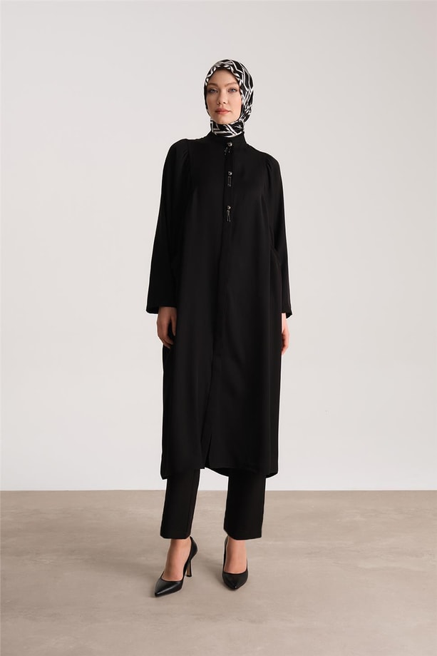 Armine Altın Aksesuarlı Oversize Abaya 24Y5501 Siyah