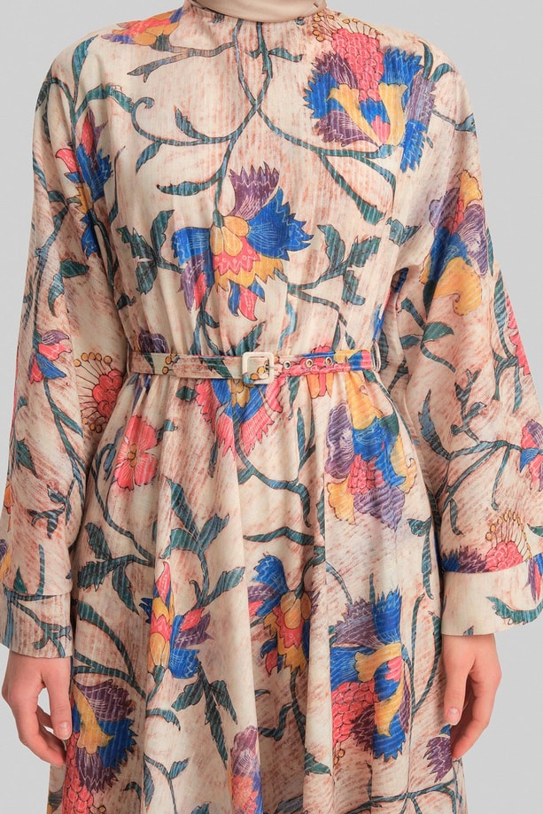 Armine Beli Büzgülü Baskılı Elbise 24Y9813 Bej