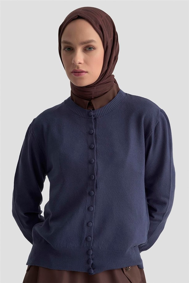 Armine Düğme Detaylı Basic Hırka 25KD7012 İndigo