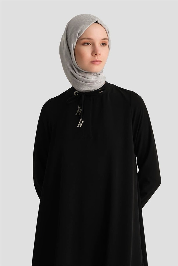 Armine Bağcık Detaylı Tunik 25YH4202 Siyah
