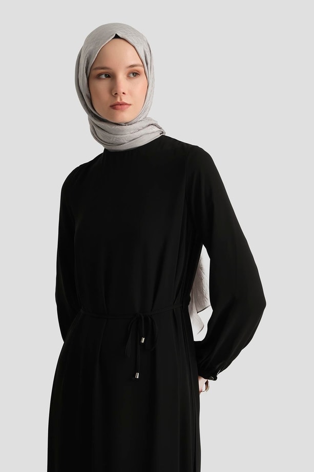 Armine İp Kemerli Elbise 25YT927 Siyah