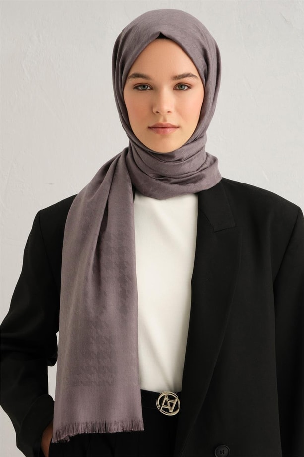 Armine Viscon Kazayağı Desen Şal 17