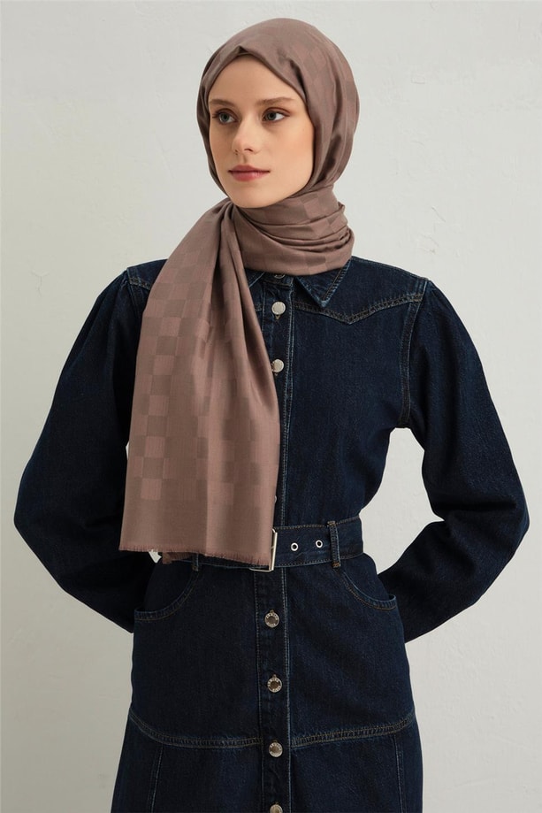 Armine Viscon Kare Desen Şal 19