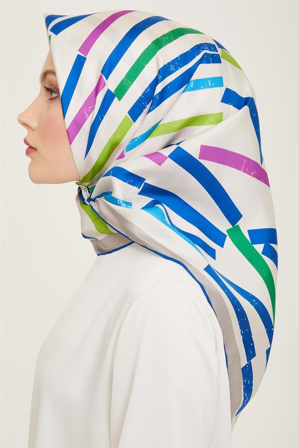 Armine Sura İpek Eşarp 24Ya9101 02