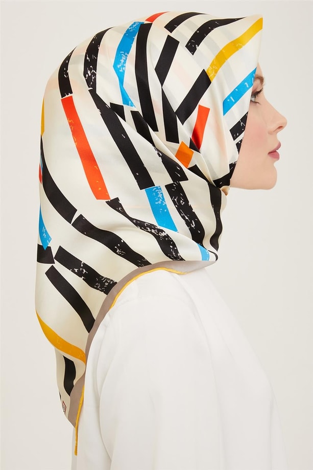 Armine Sura İpek Eşarp 24Ya9101 09