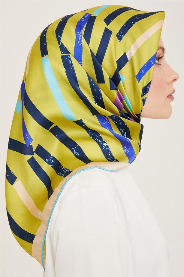 Armine Sura İpek Eşarp 24Ya9101 81