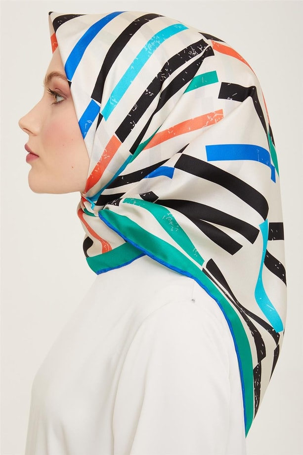 Armine Sura İpek Eşarp 24Ya9101 82