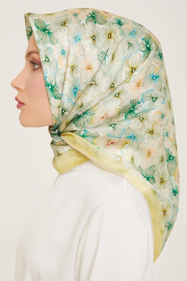 Armine Sura İpek Eşarp 24Ya9108 02