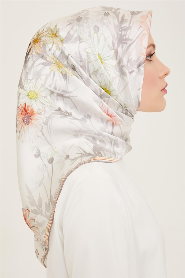 Armine Sura İpek Eşarp 24Ya9129 37