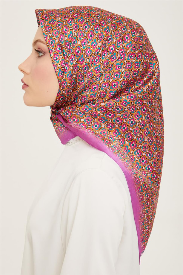 Armine Sura İpek Eşarp 24Ya9134 03