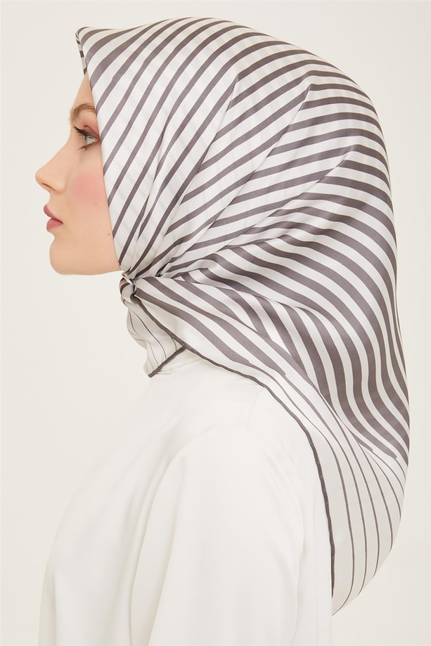 Armine Sura İpek Eşarp 24Ya9158 04