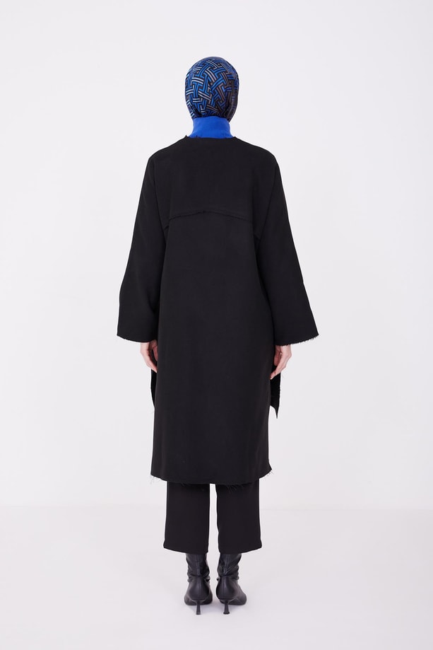 Armine Asimetrik ve Oversize Fermuarlı Hırka 22K5915 Siyah