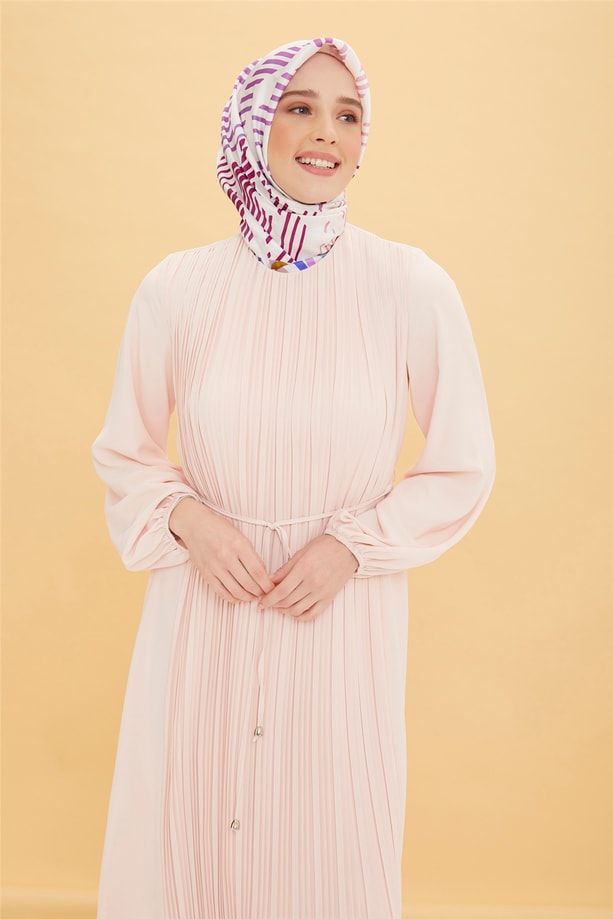 Armine Önü Piliseli Elbise 22Y9435 Pudra