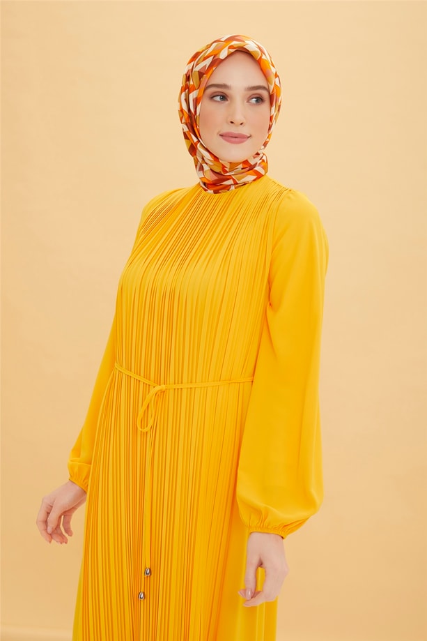 Armine Önü Piliseli Elbise 22Y9435 Mango