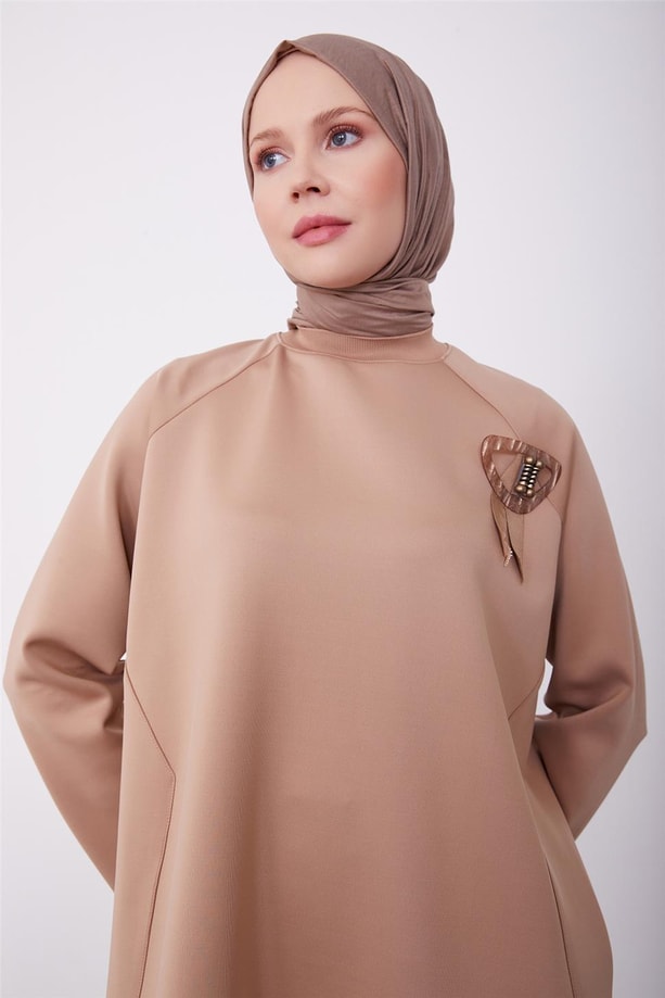 Armine Broş Detaylı Tunik 23K4722 Latte