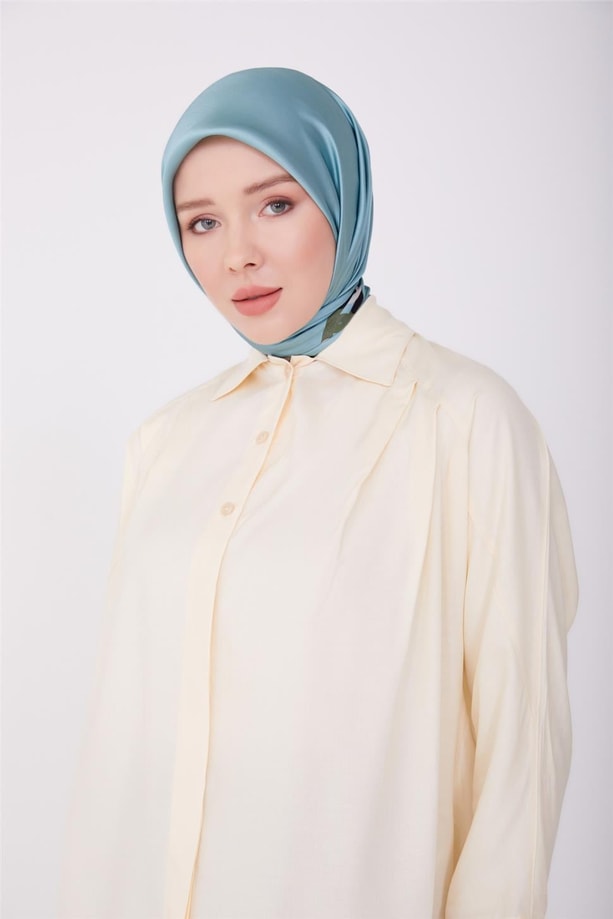 Armine Front Asymmetrical Cobalt and Pleated Shirt 23Y3321 Aytaş